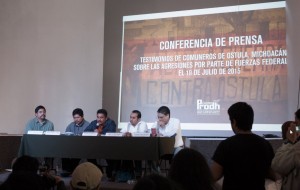 Conferencia de prensa de habitantes de Ostula